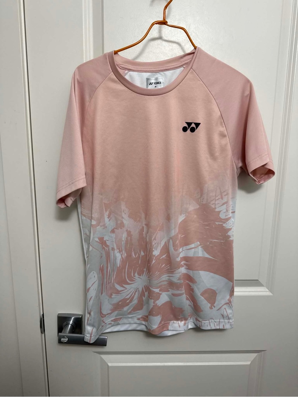 YONEX MEN'S Tennis Badminton Athletic Tee is size M